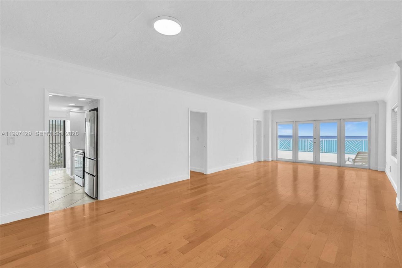 4144 El Mar Dr , Unit 11, Lauderdale by the Sea, FL 33308 Photo