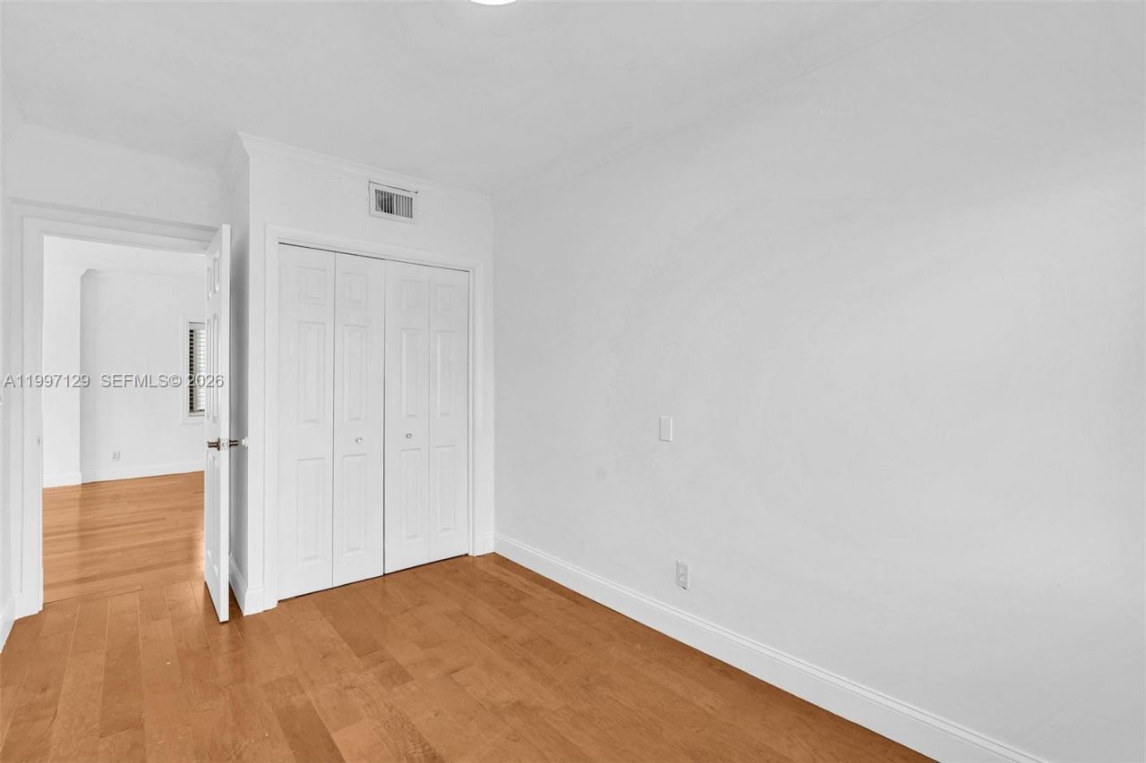 4144 El Mar Dr , Unit 11, Lauderdale by the Sea, FL 33308 Photo