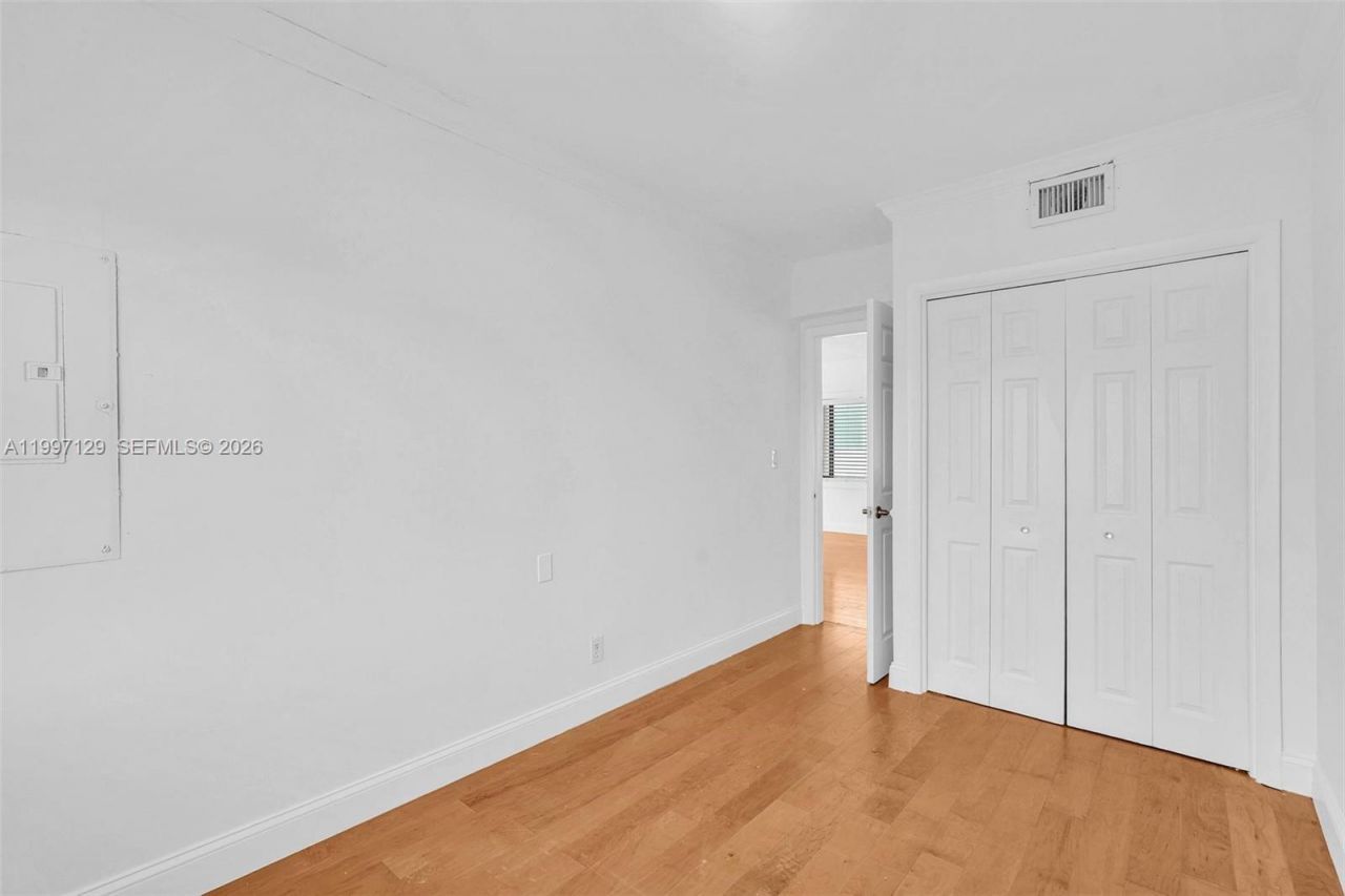 4144 El Mar Dr , Unit 11, Lauderdale by the Sea, FL 33308 Photo