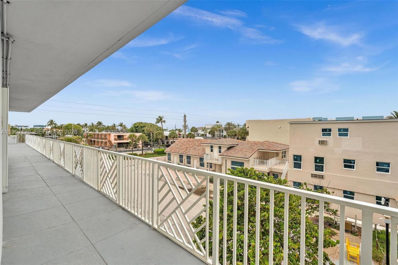 4144 El Mar Dr , Unit 11, Lauderdale by the Sea, FL 33308 Photo