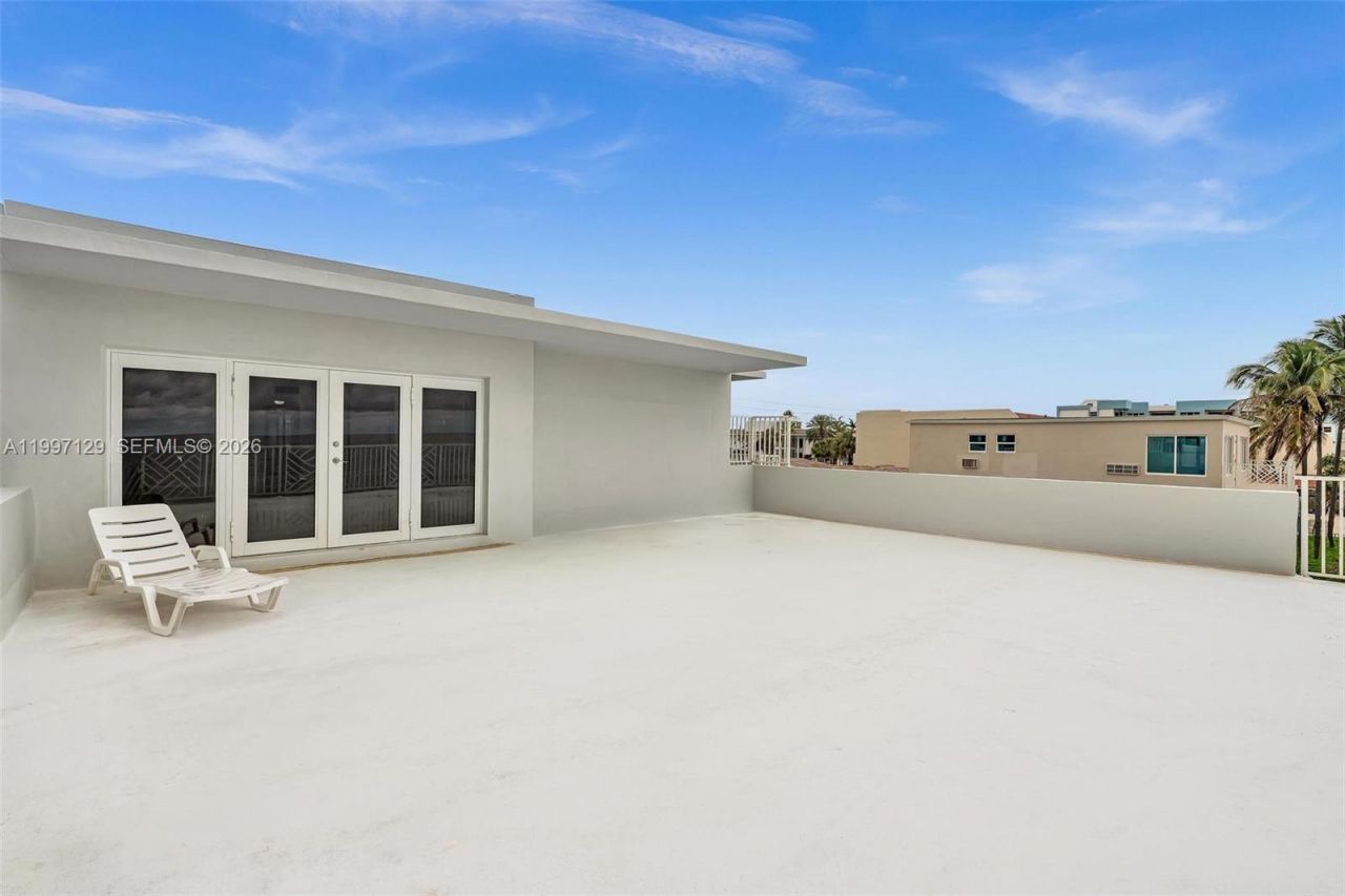 4144 El Mar Dr , Unit 11, Lauderdale by the Sea, FL 33308 Photo