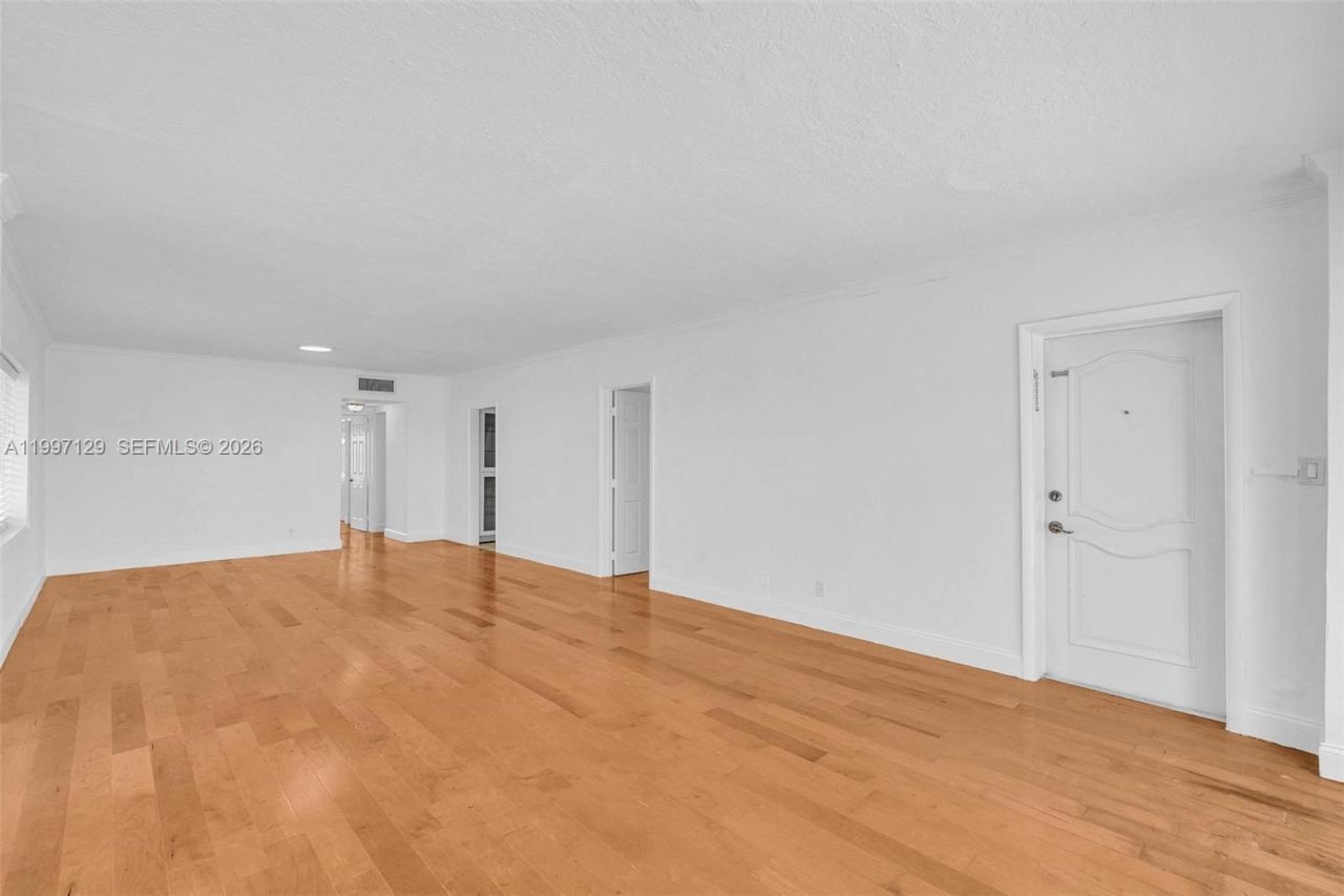 4144 El Mar Dr , Unit 11, Lauderdale by the Sea, FL 33308 Photo