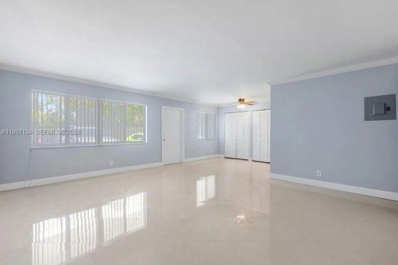 1400 NE 54th St, Unit 102, Fort Lauderdale, FL 33334 Photo