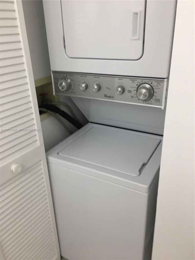 290 174th St, Unit 2115, Sunny Isles Beach, FL 33160 Photo