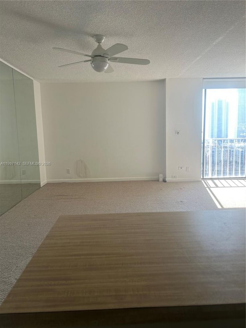 290 174th St, Unit 2115, Sunny Isles Beach, FL 33160 Photo