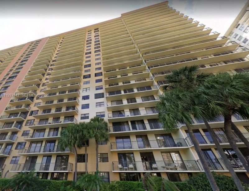 290 174th St, Unit 2115, Sunny Isles Beach, FL 33160 Photo