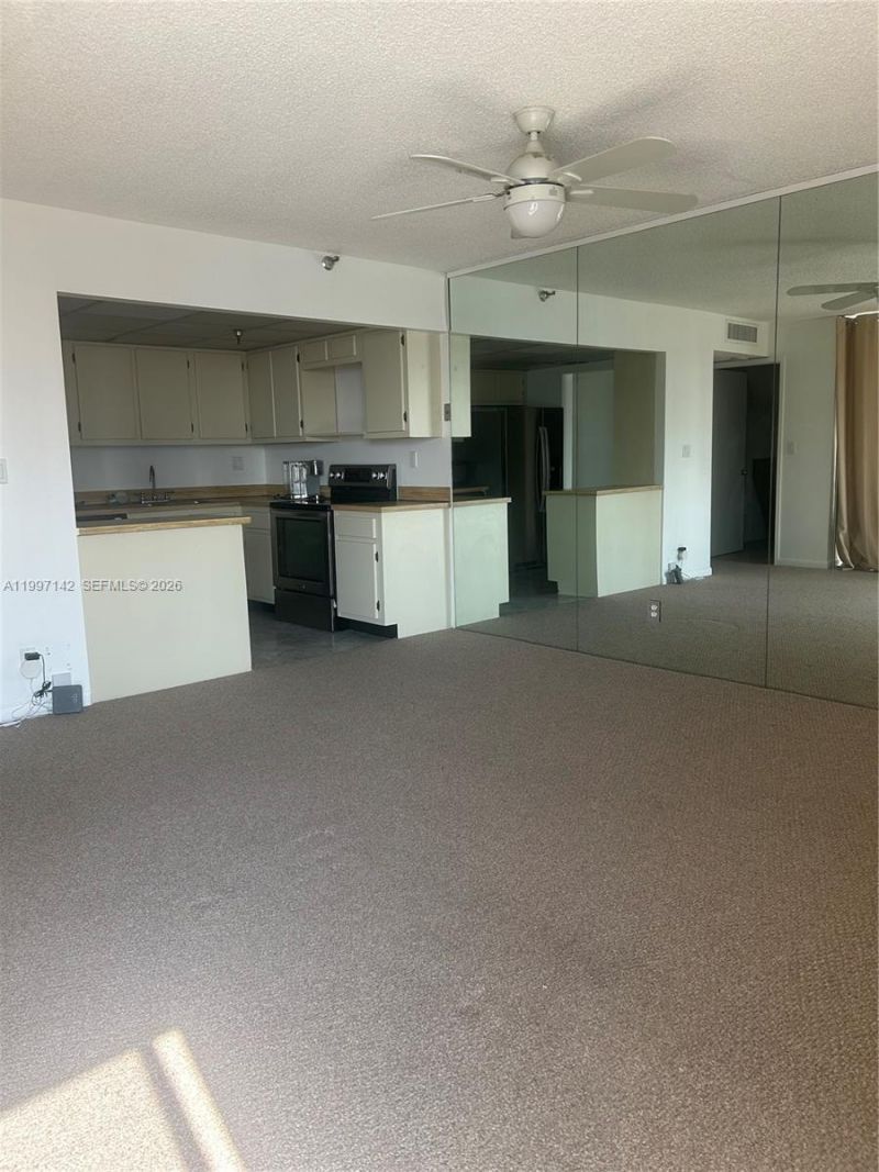 290 174th St, Unit 2115, Sunny Isles Beach, FL 33160 Photo