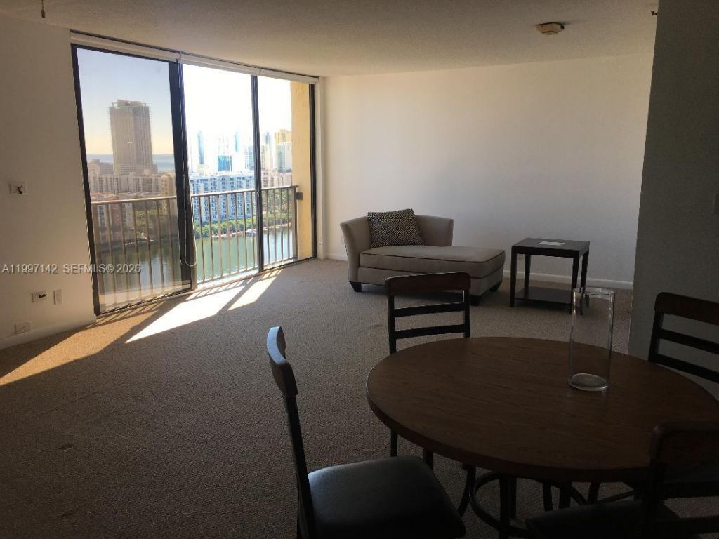 290 174th St, Unit 2115, Sunny Isles Beach, FL 33160 Photo