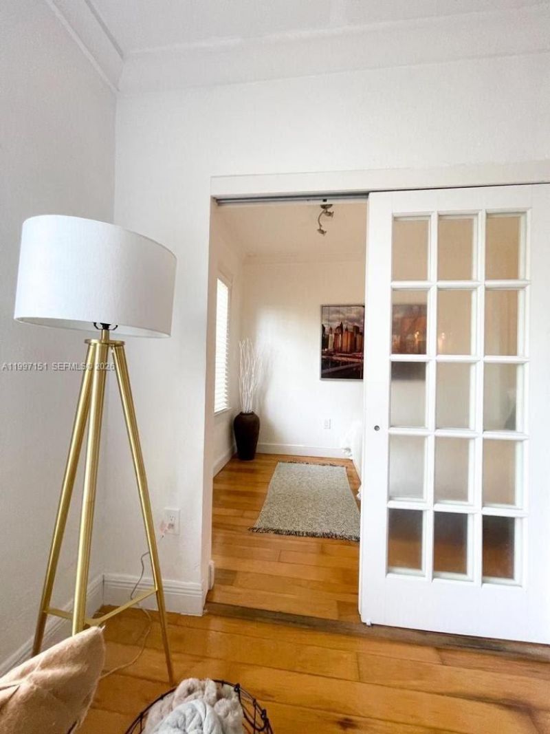 1611 Michigan Ave , Unit 13, Miami Beach, FL 33139 Photo