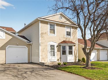 152 Fawn Ln , Webster, NY 14580