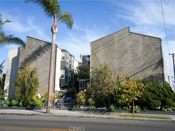 320 12th Street, Unit 12, Seal Beach, CA 90740
