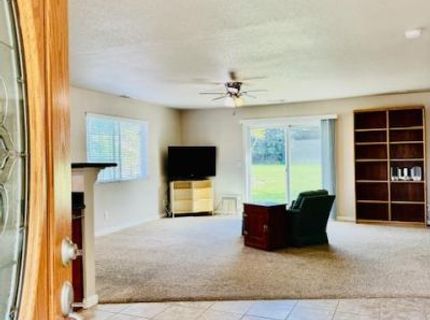 10171 Wildhawk Dr, Sacramento, CA 95829 Photo