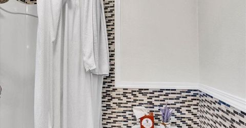 623 10th St, Davis, CA 95616 Photo