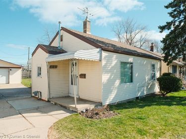 22619 Furton Street , St. Clair Shores, MI 48082