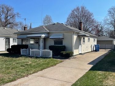 6564 N Waverly Street , Dearborn Heights, MI 48127