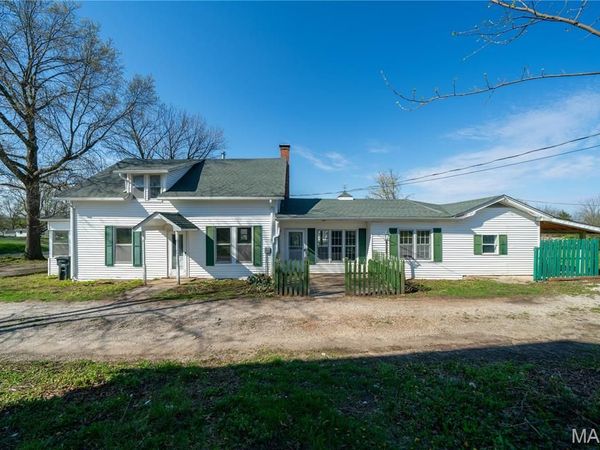 820 Mokane Road , Fulton, MO 65251