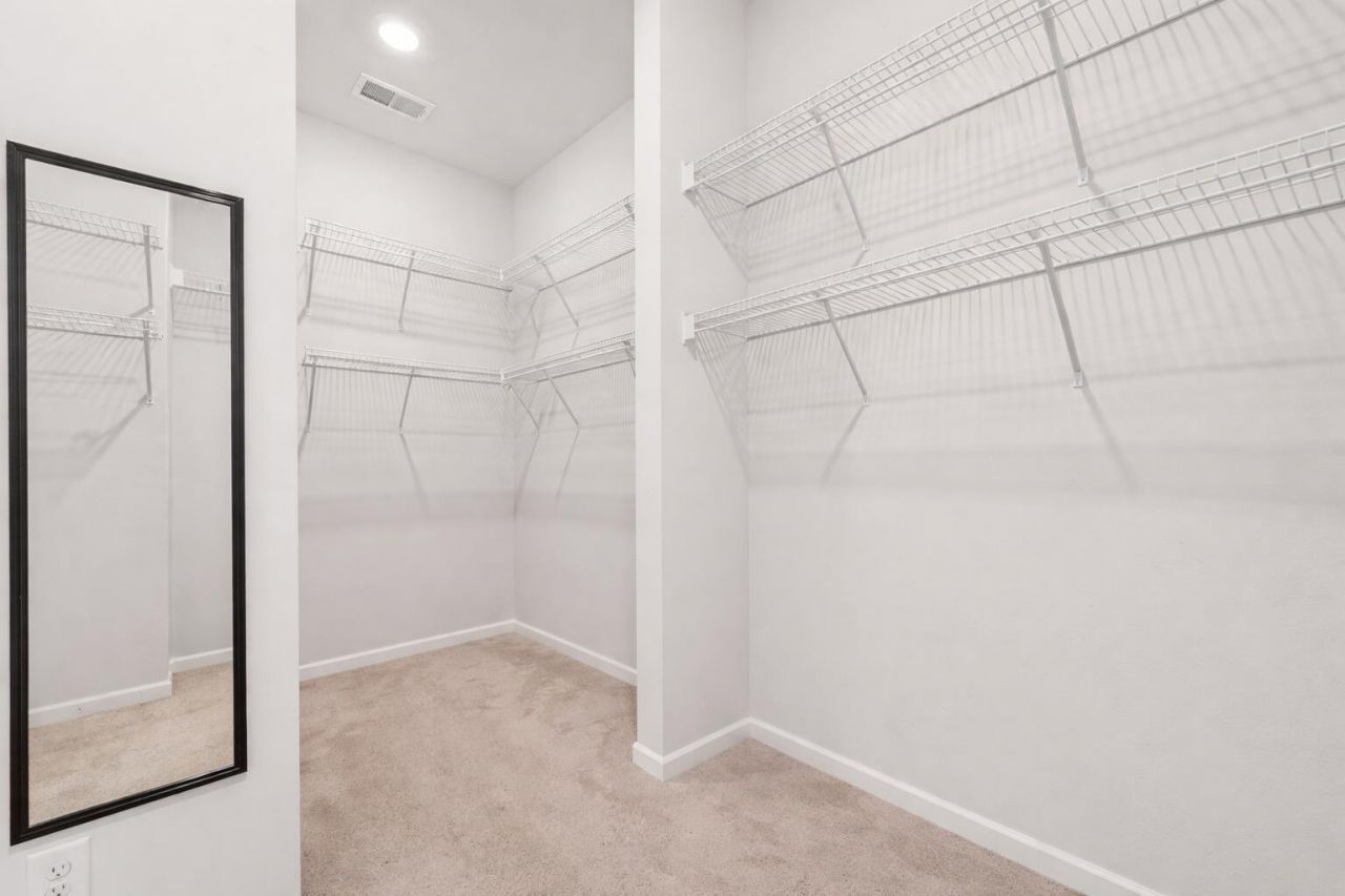 153 Country Gate Lane Photo 25