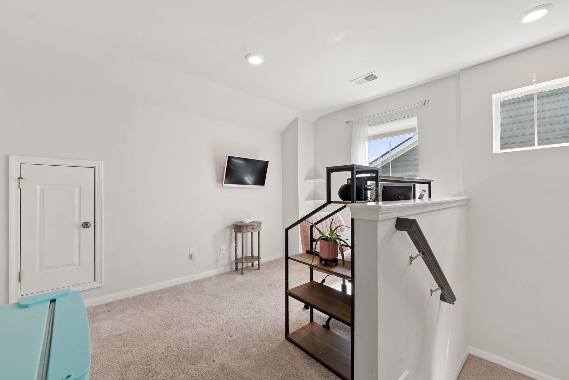 153 Country Gate Lane Photo 33