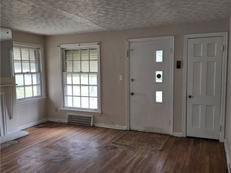 3710 Pennington Road, Shaker Heights, OH 44120 Photo 4