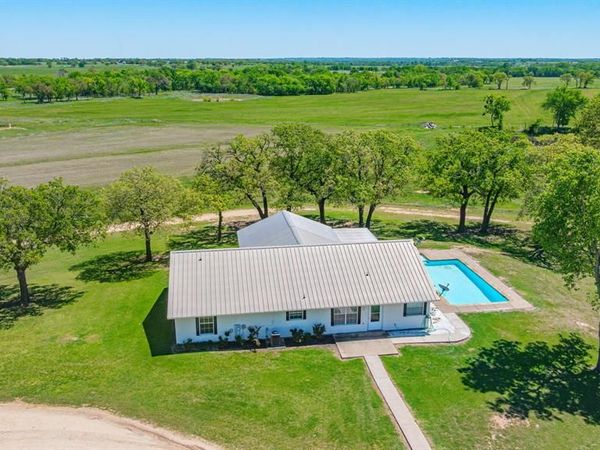 802 Private Road 1675, Stephenville, TX 76401