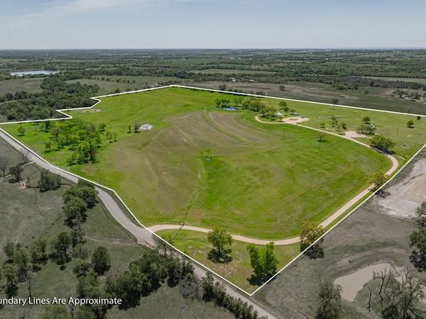 802 Private Road 1675, Stephenville, TX 76401