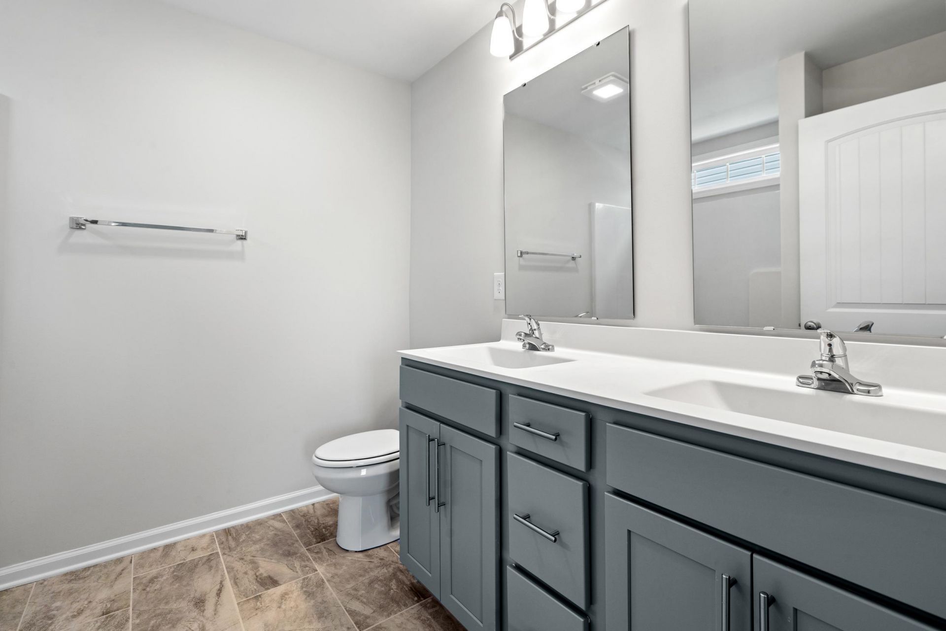 928 Woodside Dr.  Photo 12