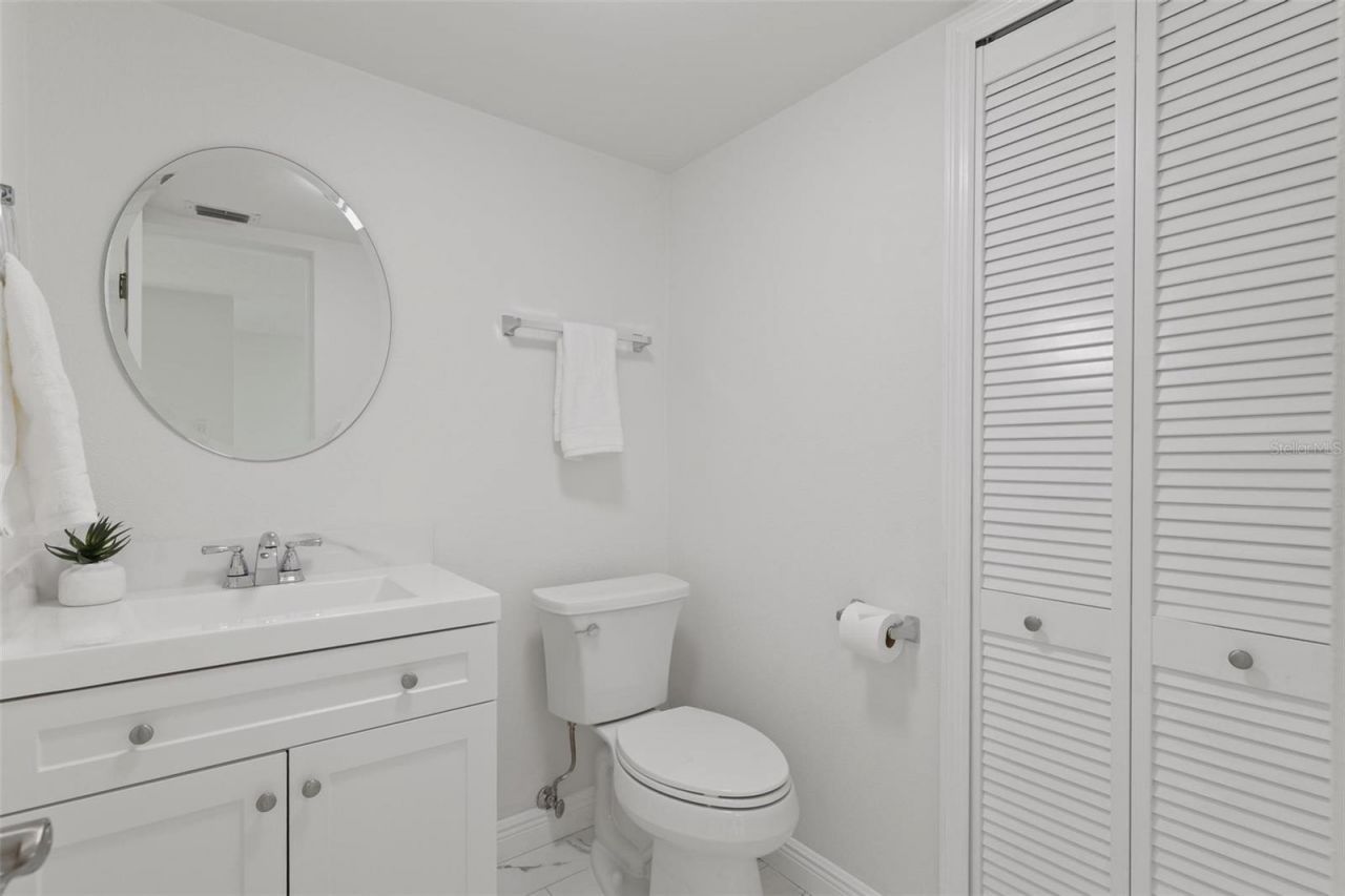 7540 Sunshine Skyway Lane S, Unit T35, Saint Petersburg, FL 33711 Photo