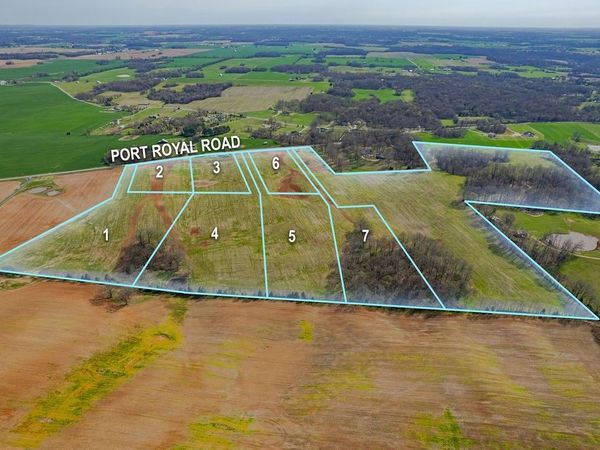 1788 Port Royal Rd , Clarksville, TN 37043