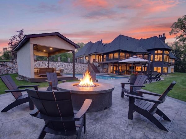 1000 Old Crystal Bay Road S, Orono, MN 55391