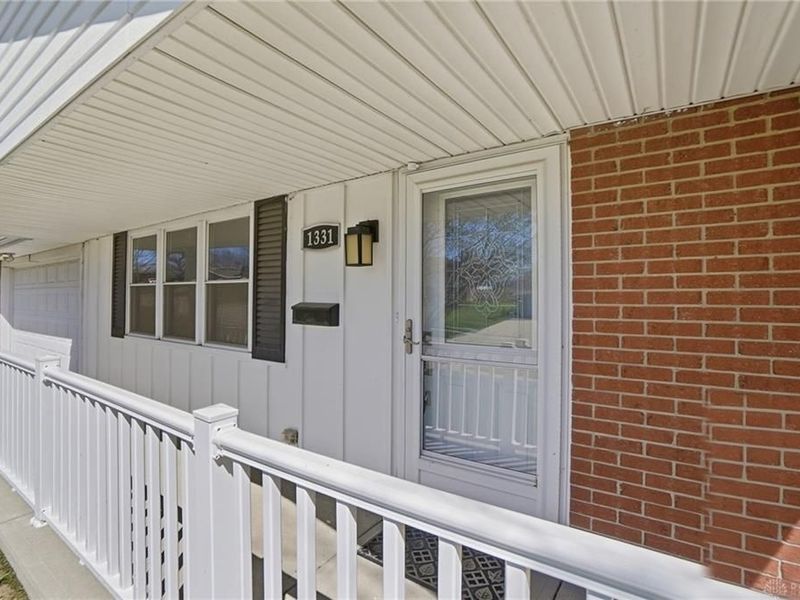 1331 Horizon Drive, Fairborn, OH 45324 Photo 4