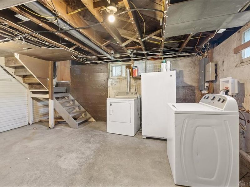 351 N 3rd St, Tipp City, OH 45371 Photo 29