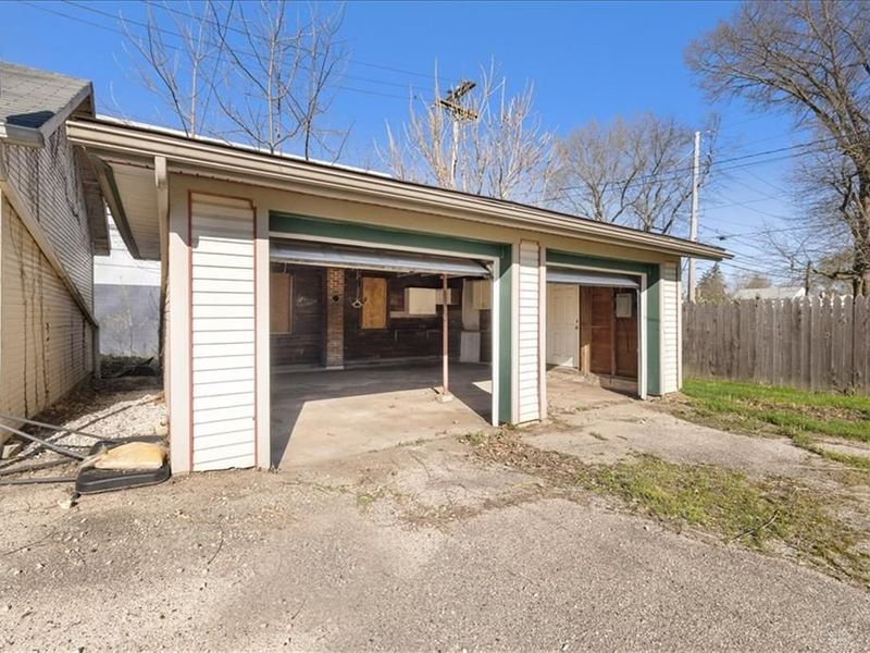 351 N 3rd St, Tipp City, OH 45371 Photo 35