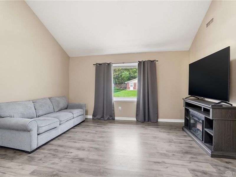 1133 Primrose Drive, West Carrollton, OH 45449 Photo 19