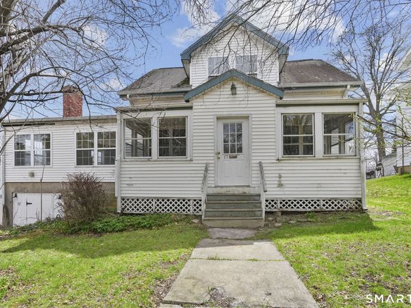 17 Salem , Hartford, CT 06114