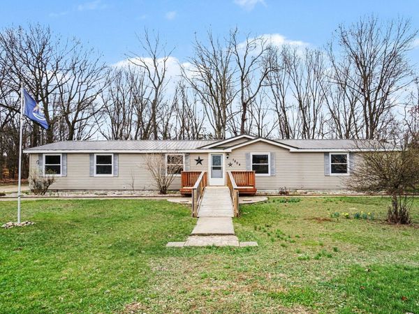 1804 Alexa Lane, Allegan, MI 49010