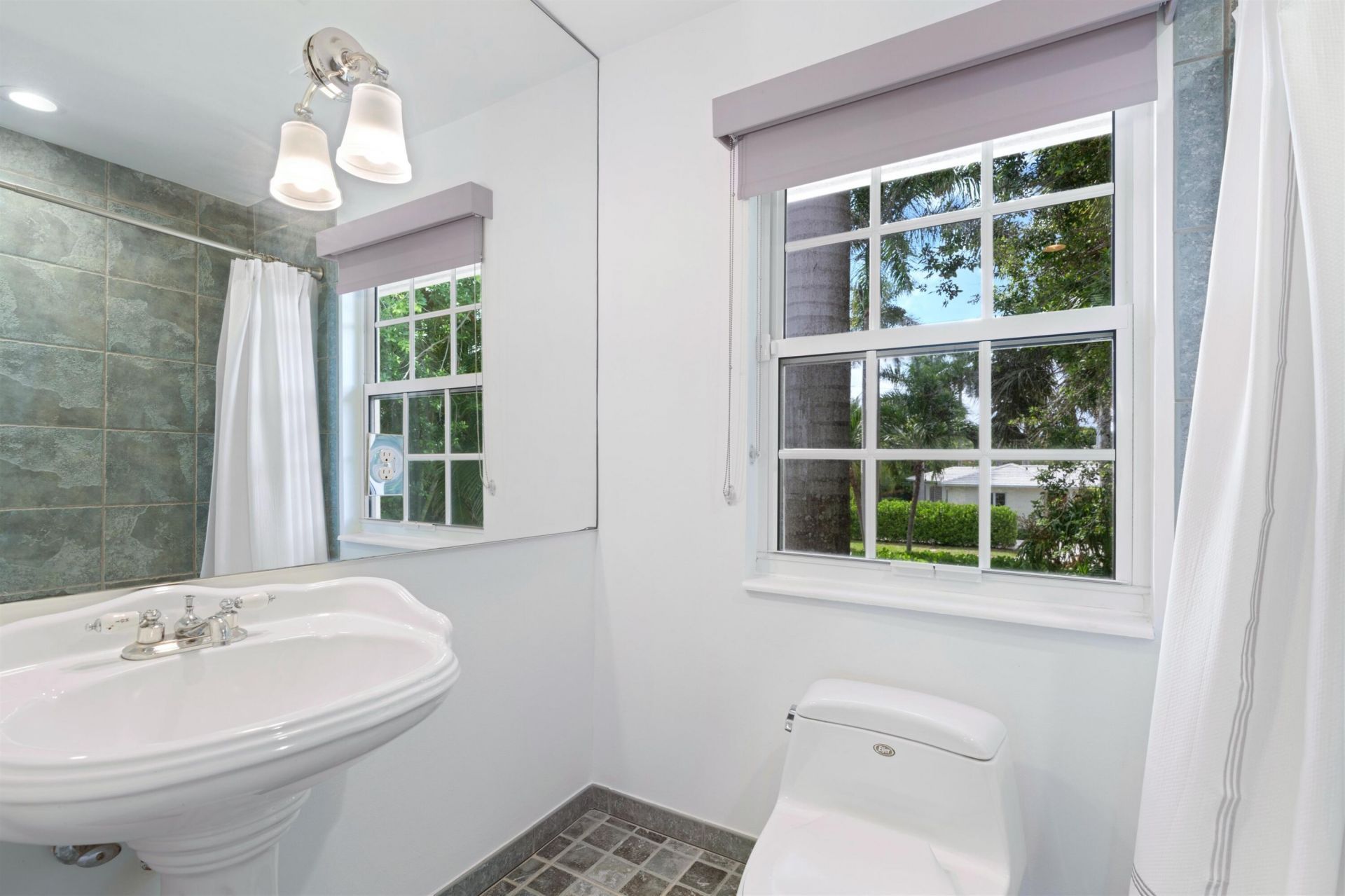 3304 N Flagler Drive, West Palm Beach, FL 33407 Photo