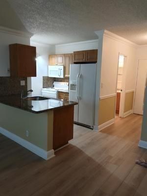 2501 Riverside Drive, Unit 218, Coral Springs, FL 33065 Photo