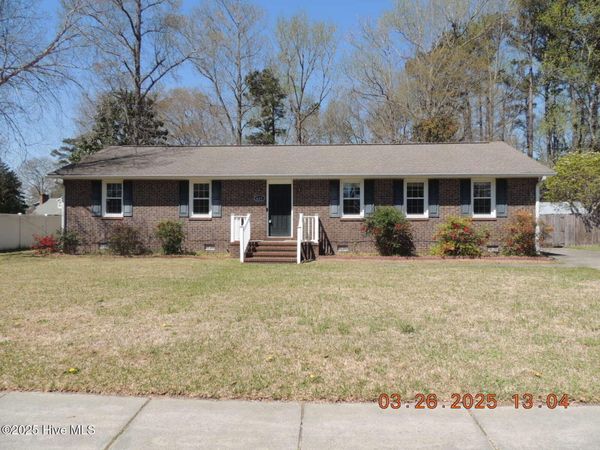 1403 Clifton Road , Jacksonville, NC 28540