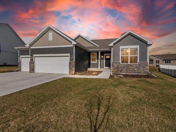 1089 Oregon Parks Avenue, Oregon, WI 53575