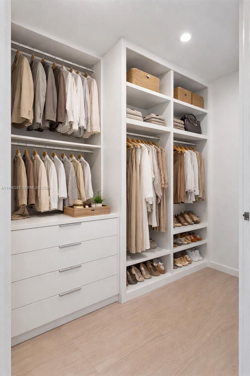 77 SE 5th Street, Unit 3004, Miami, FL 33131 Photo