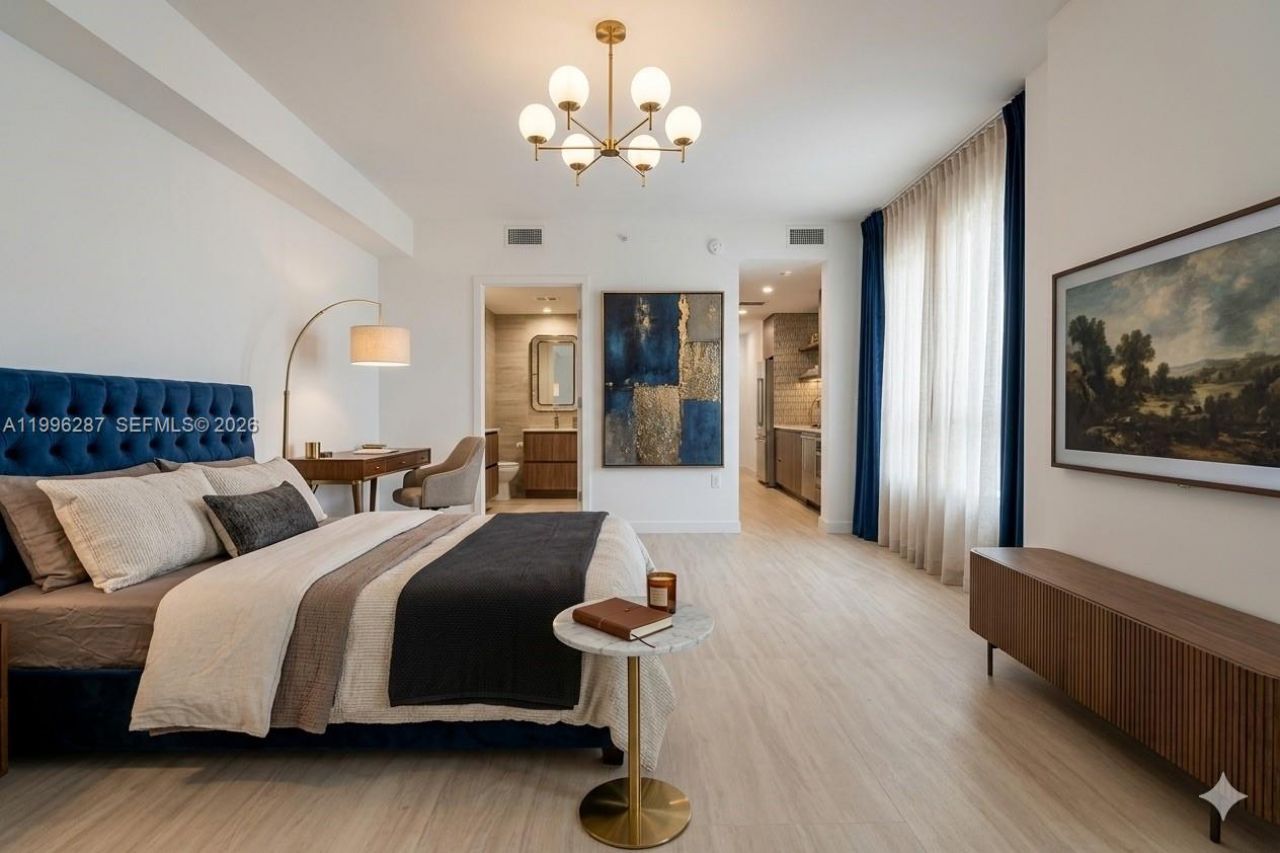 77 SE 5th Street, Unit 3004, Miami, FL 33131 Photo