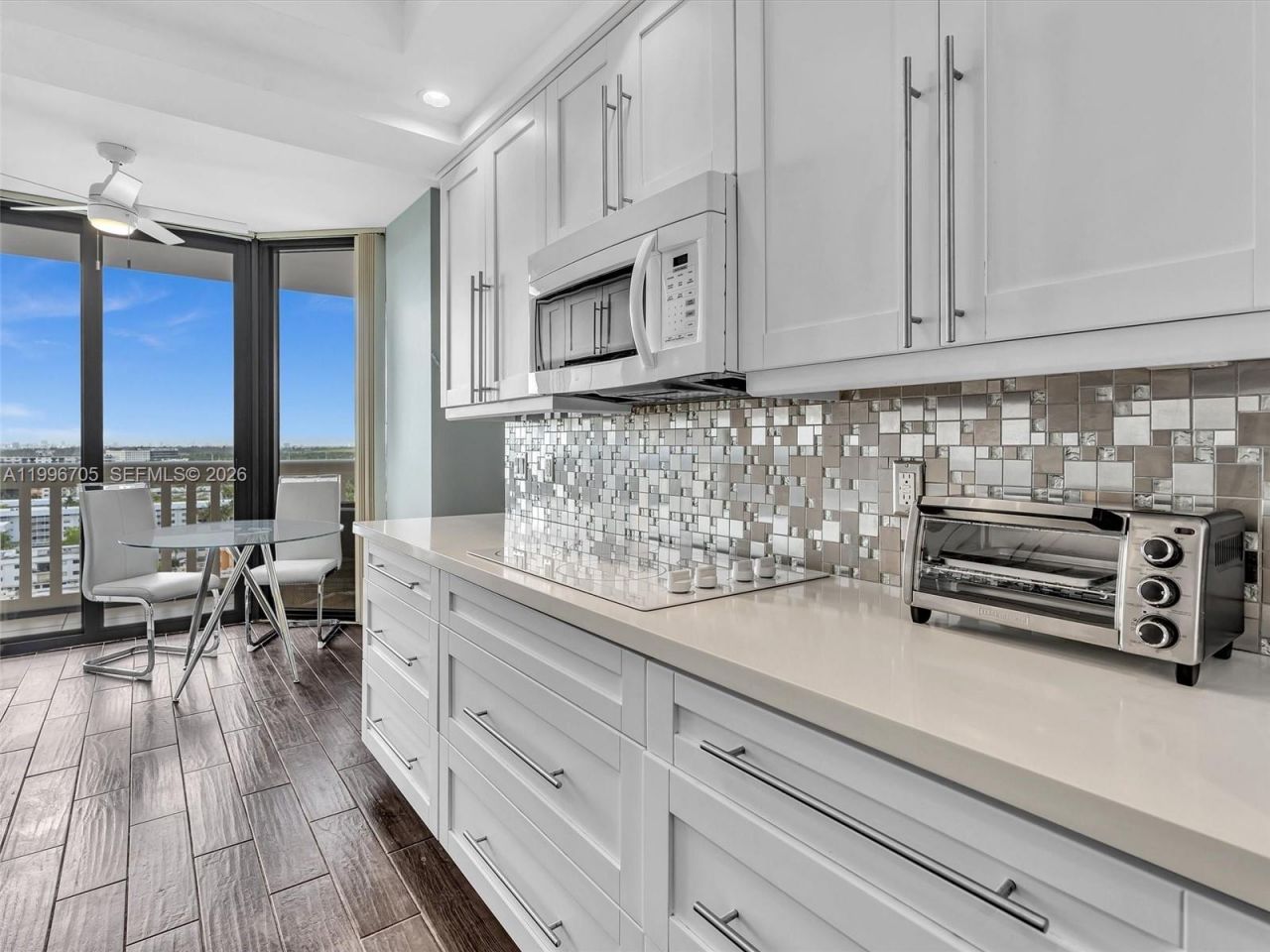 2000 Island Blvd, Unit 1203, Aventura, FL 33160 Photo