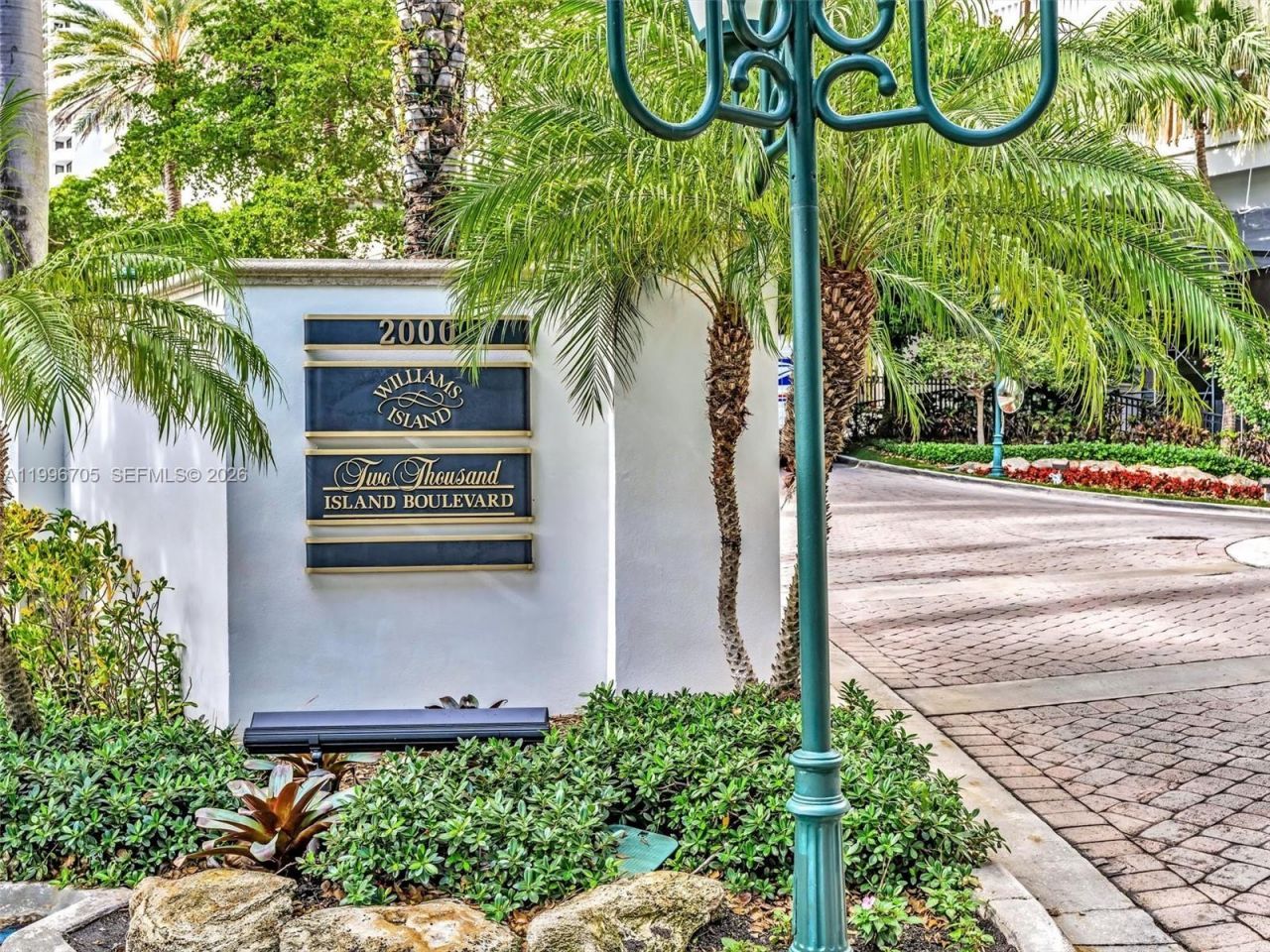 2000 Island Blvd, Unit 1203, Aventura, FL 33160 Photo