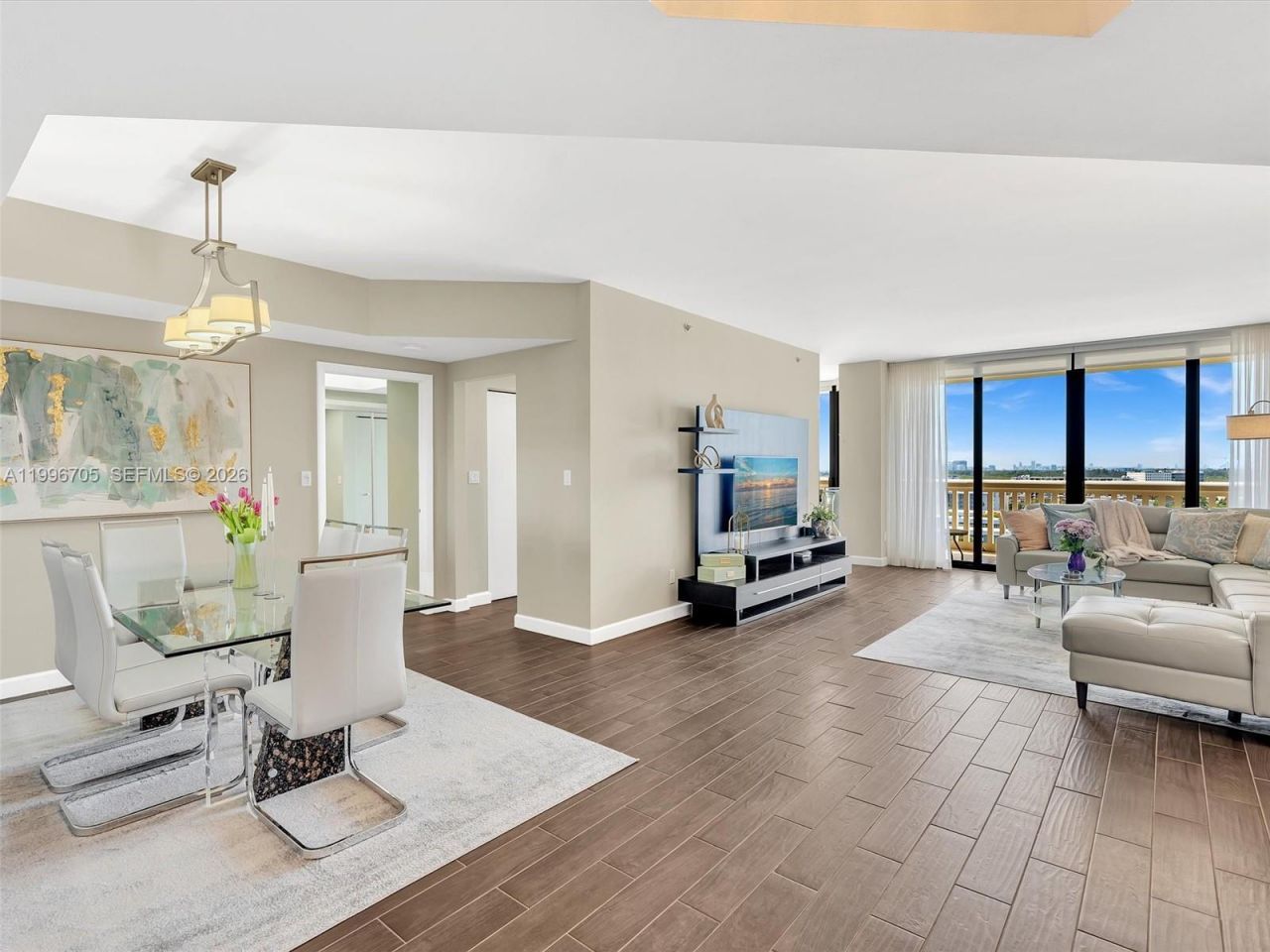 2000 Island Blvd, Unit 1203, Aventura, FL 33160 Photo