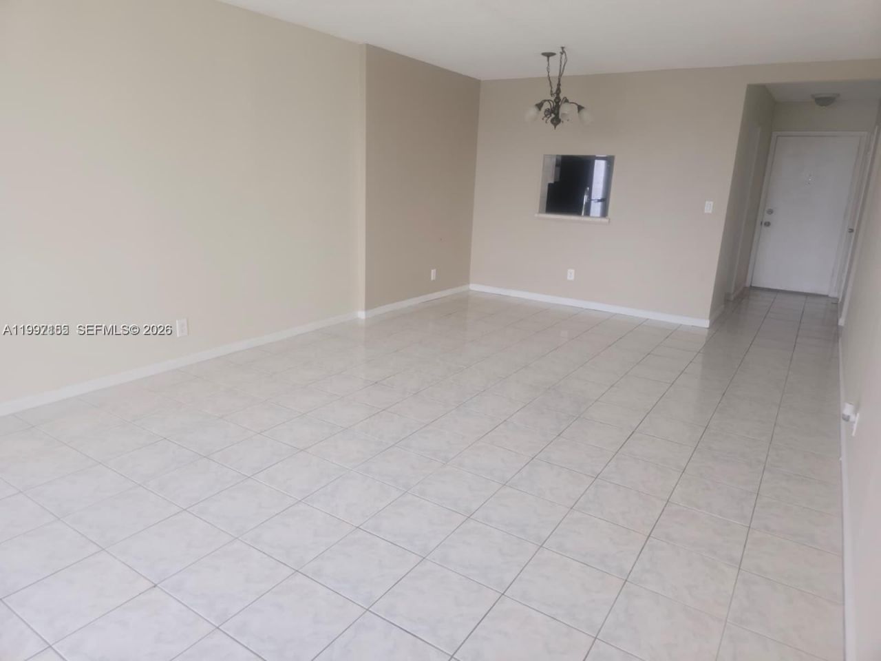 320 NE 12th Ave, Unit 703, Hallandale Beach, FL 33009 Photo
