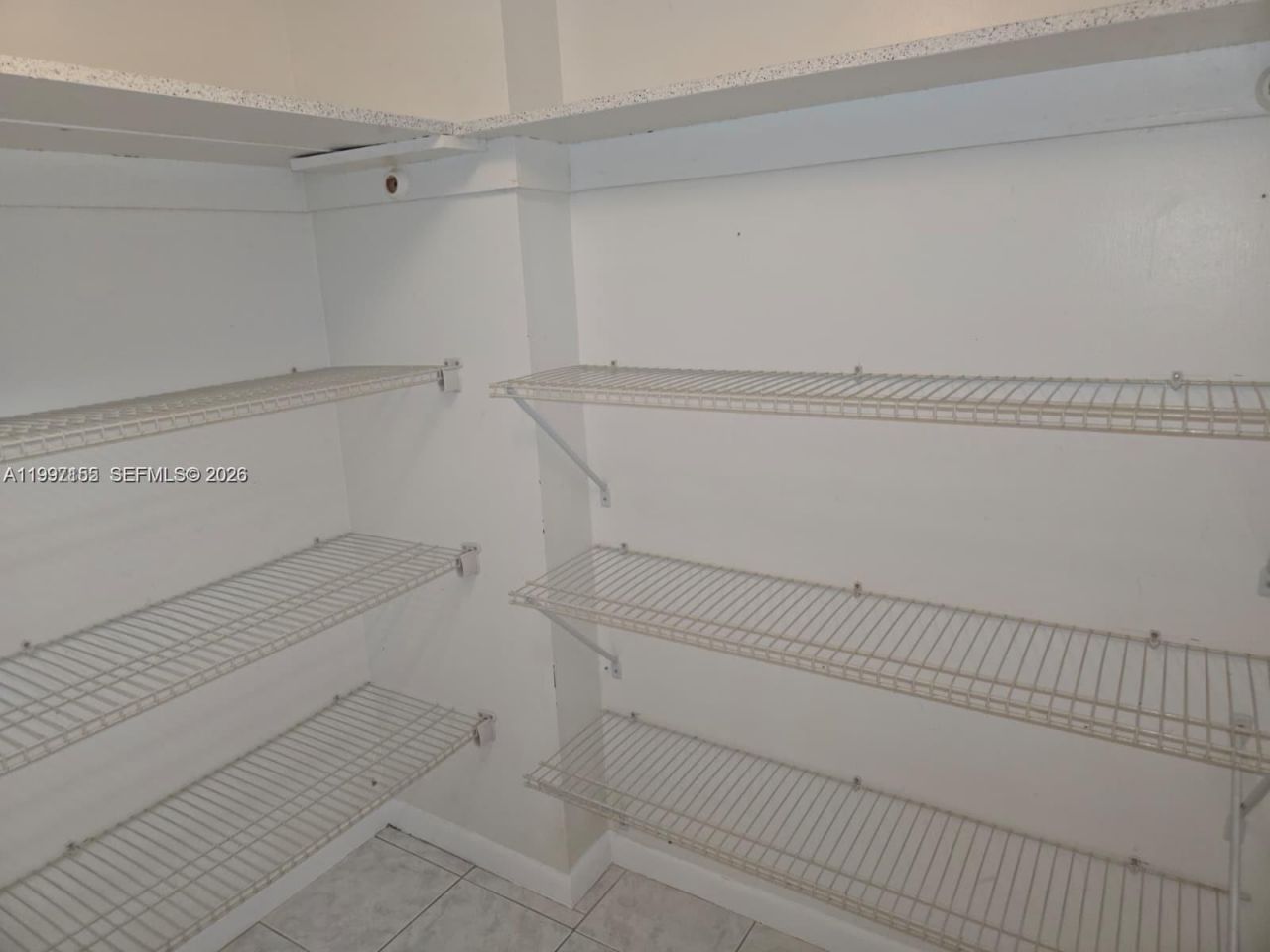 320 NE 12th Ave, Unit 703, Hallandale Beach, FL 33009 Photo