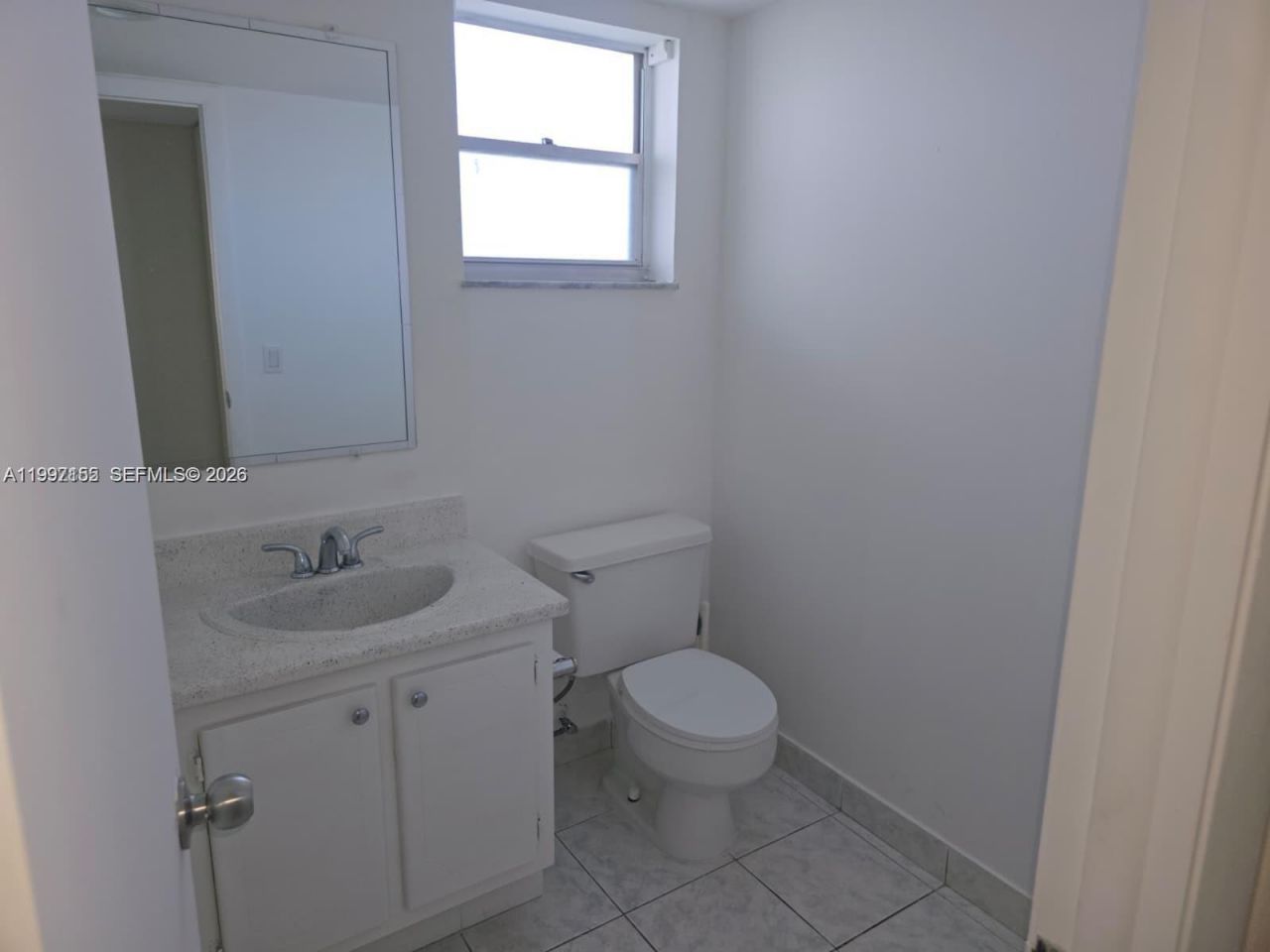 320 NE 12th Ave, Unit 703, Hallandale Beach, FL 33009 Photo