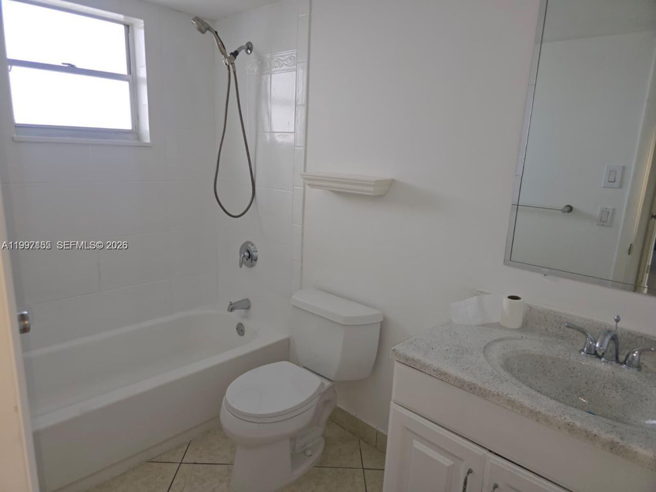 320 NE 12th Ave, Unit 703, Hallandale Beach, FL 33009 Photo