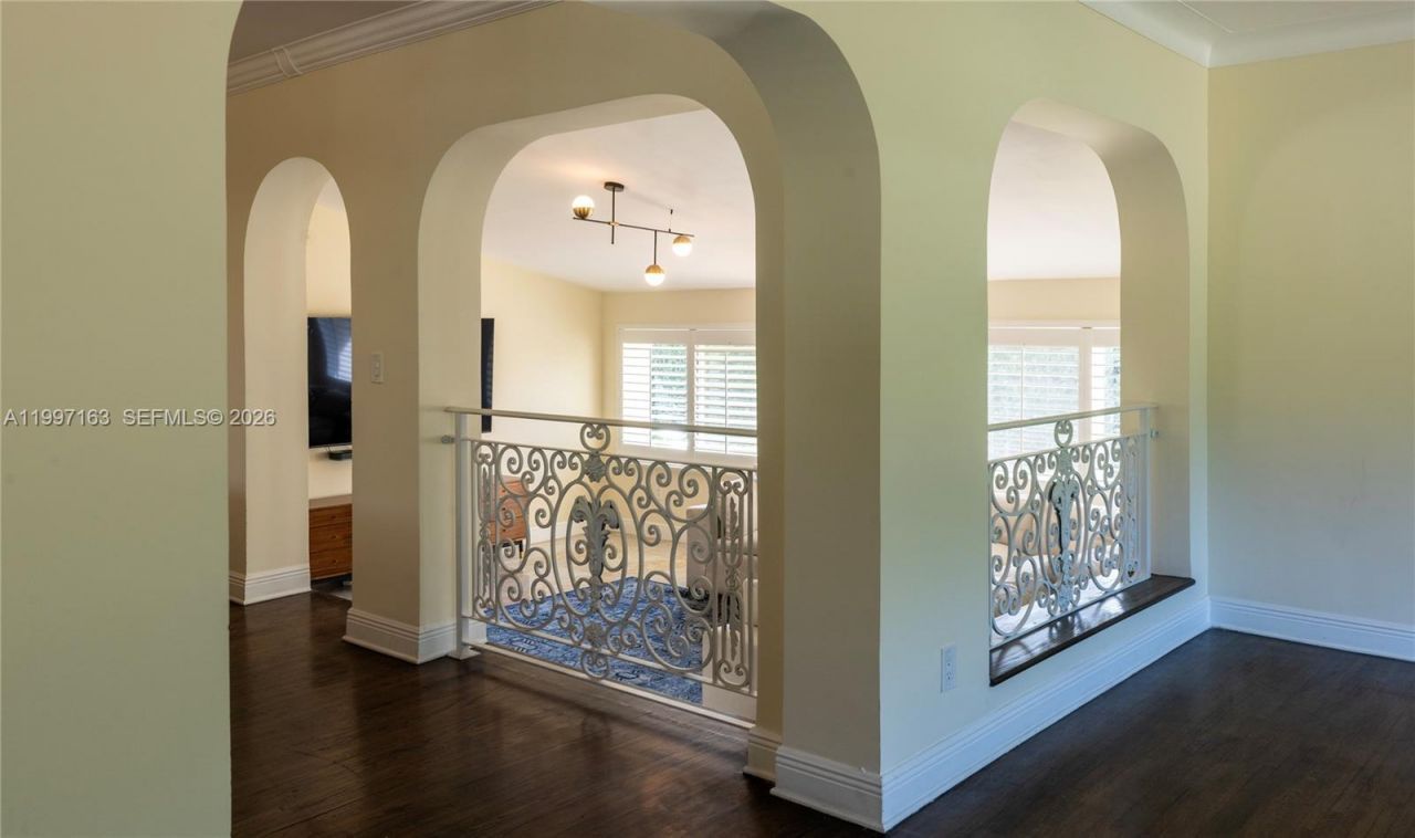 429 Deer Run, Miami Springs, FL 33166 Photo