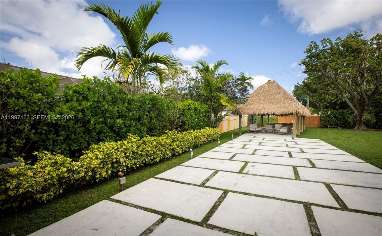 429 Deer Run, Miami Springs, FL 33166 Photo